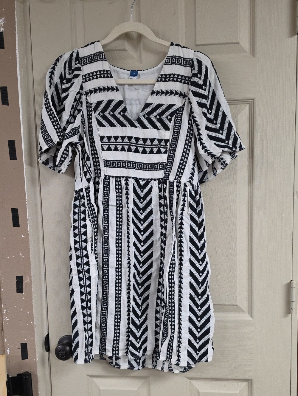 Black & White Geometric Print Short Dress